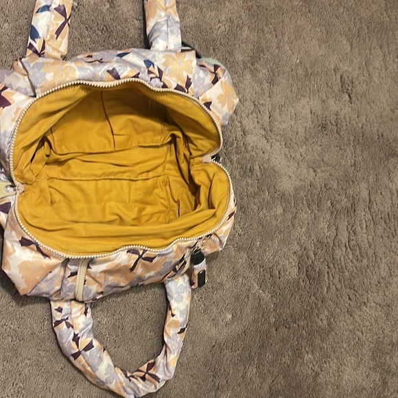 CHLOE LAMB PUFFER BAG FLORAL SEE BY CHLOE ABSOLUTELY ADORABLE SOFT AND SQUISHY - Picture 5 of 16